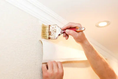 Pose de papier peint à Bernouil — revêtements muraux et toiles de verre